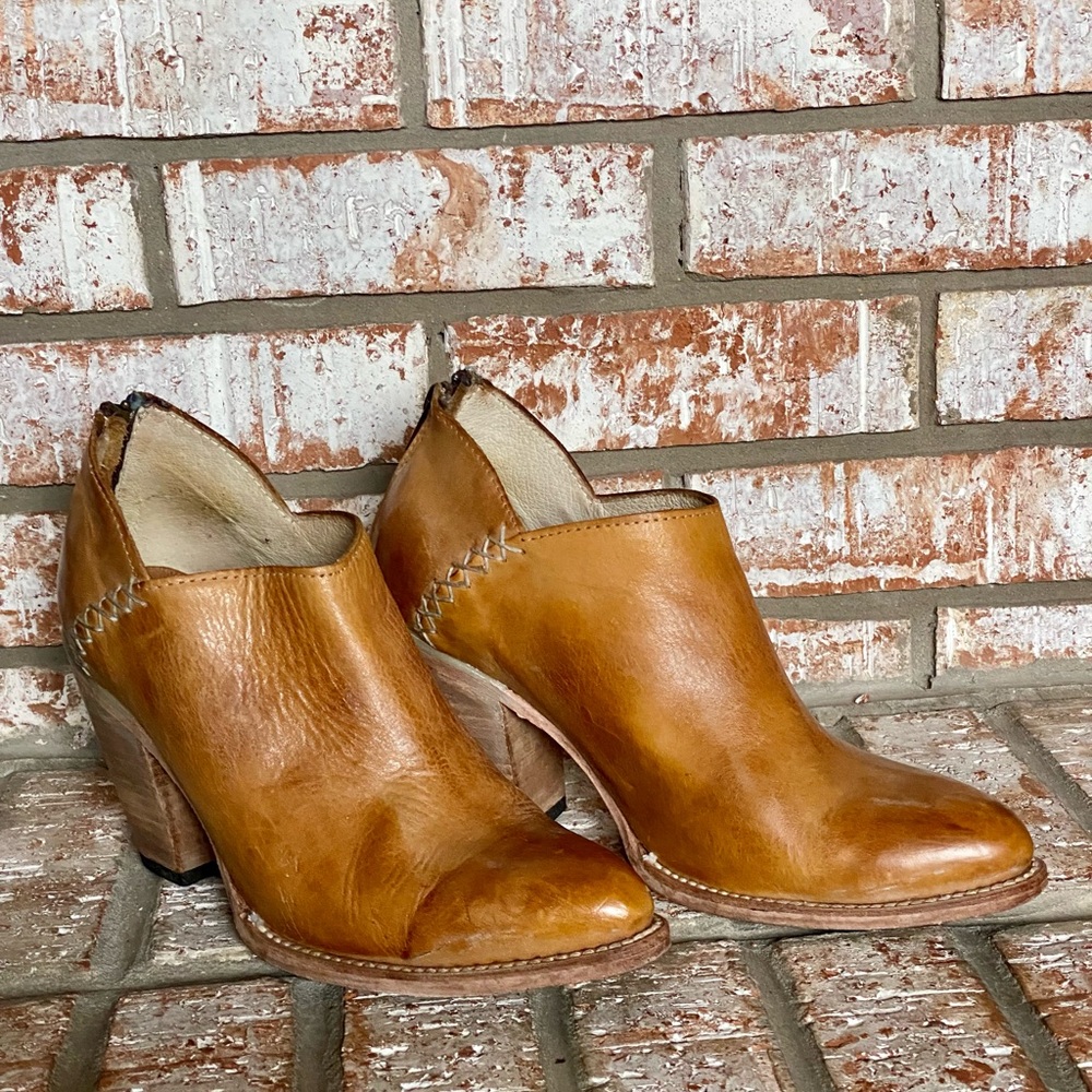 Free Bird Leather Booties, size 11. Fits like size 10.